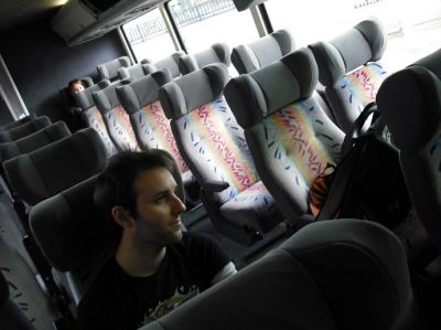 Bus from Detroit
It was so empty until we crossed the border.
Keywords: gathering09