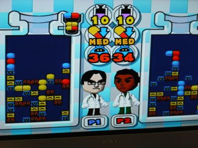 6(Thu) Dr.Mario - Raijin Mii
Probably Gauntlet vs. Top or Ben. It was my Wii and that Mii was the only one I had pre-made. The opponent was randomly-generated. Rich commented that it was some kind of metaphor for Obama-care.
Keywords: gathering10