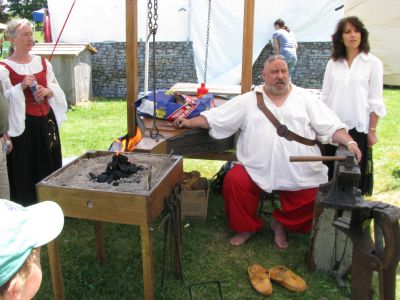2(Sun) Pirate Festival - Blacksmithing
Looks like a pretty cushy job, besides the fire blowing in your face all through a hot day.
Keywords: gathering10