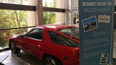 Science Center - Backwards-Driving Car
From Mythbusters.
Keywords: gathering15