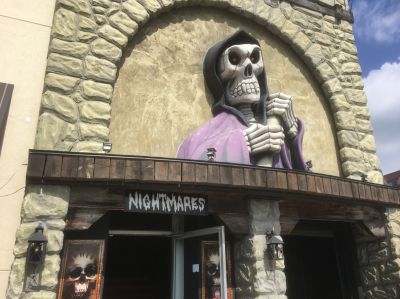 Niagara - Fear Factory 2
front entrance
Keywords: gathering17