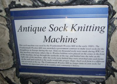 Sock Knitting Machine
Now we're talking.
Keywords: gathering09