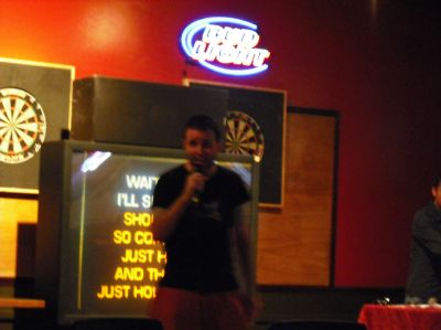 5(Wed) Karaoke - Topman sings Bent
At least one of us guys knew what he was doing.
Keywords: gathering10